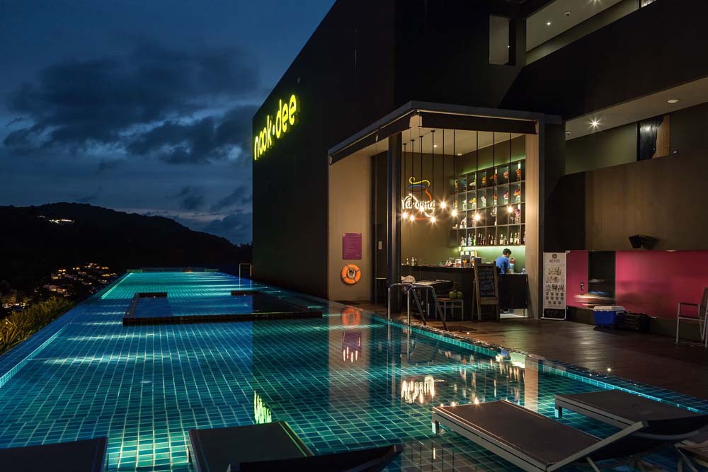 Nok Dee Thailand Hotel Photography